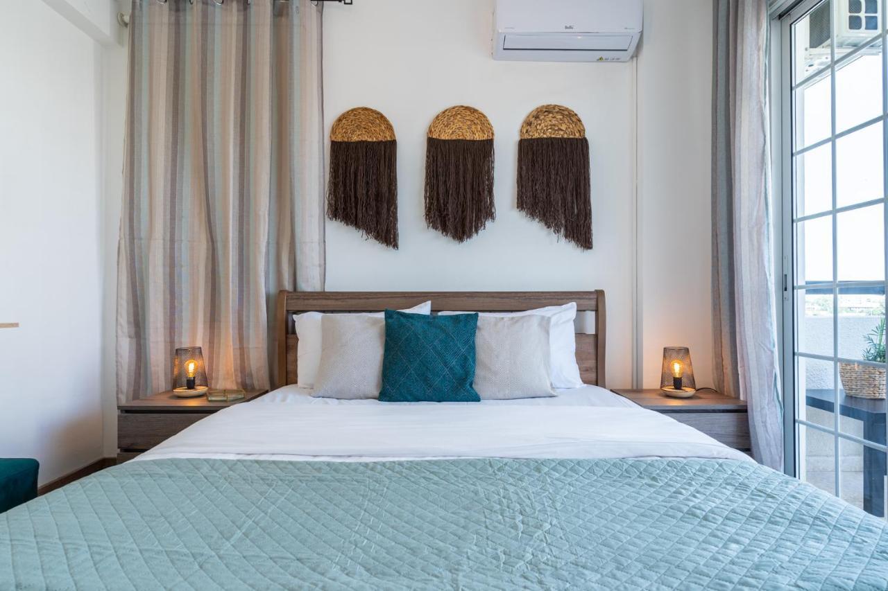 Araminta 2-Bedroom Apartment In Larnaca Dış mekan fotoğraf